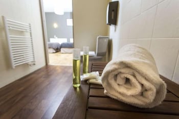 P Tit Dej Hotel Niort 33/58