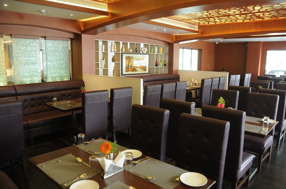 Nk Grand Park Hotel 48/60