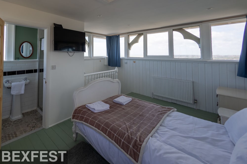The Highlands Inn 22/50