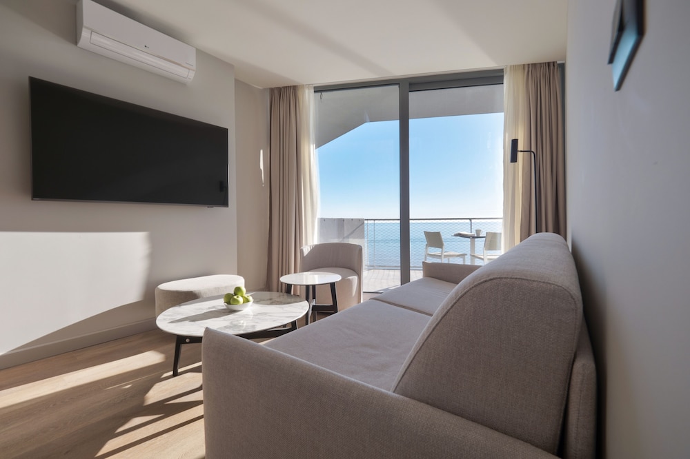 Sea Star Hotel 31/50