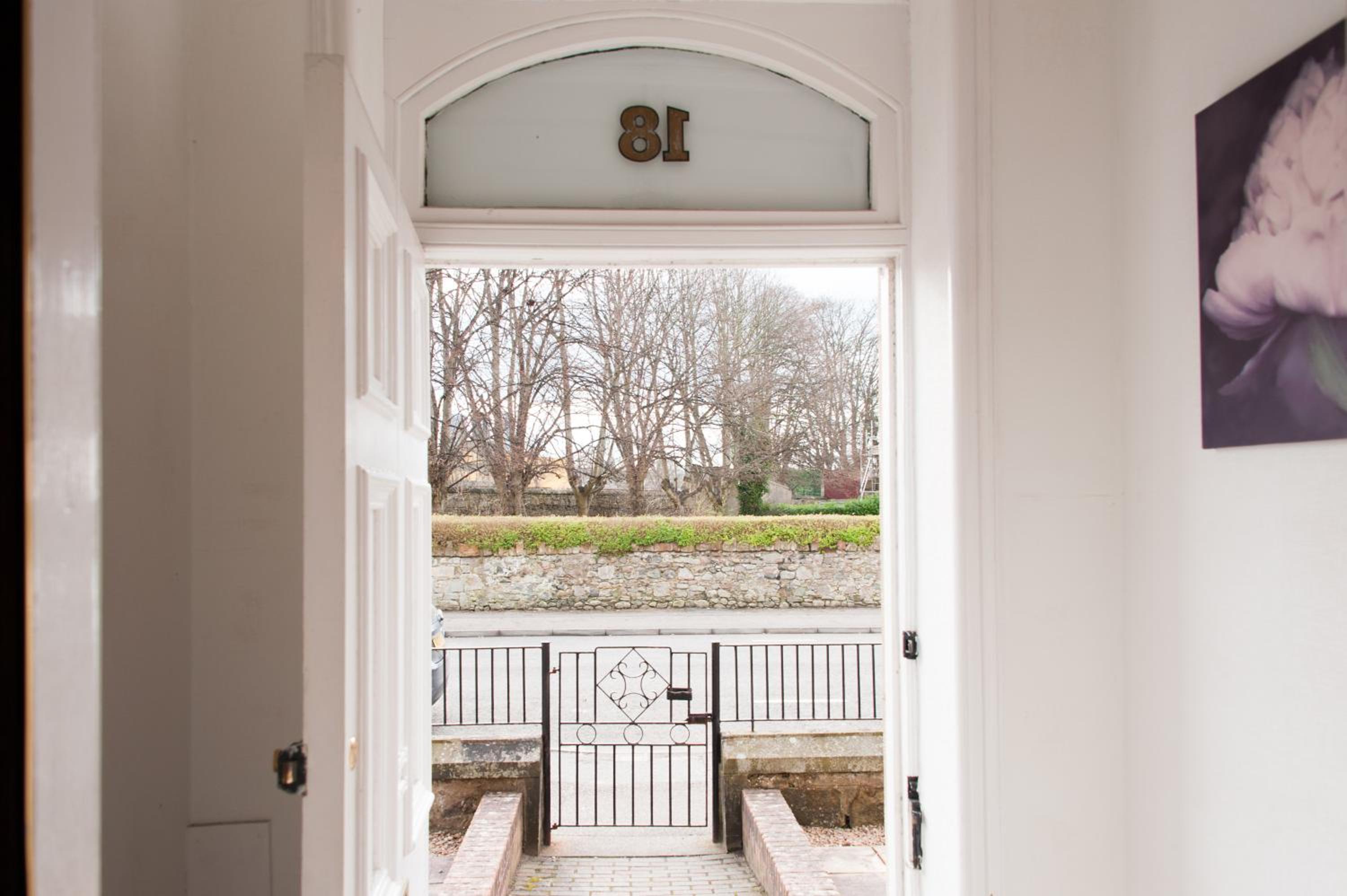 Ardross Glencairn Guest House B&B 4/28