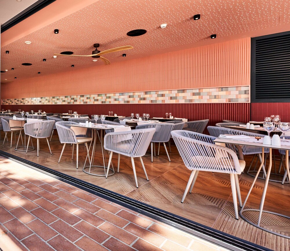 Hotel Spa S Entrador Playa 69/74