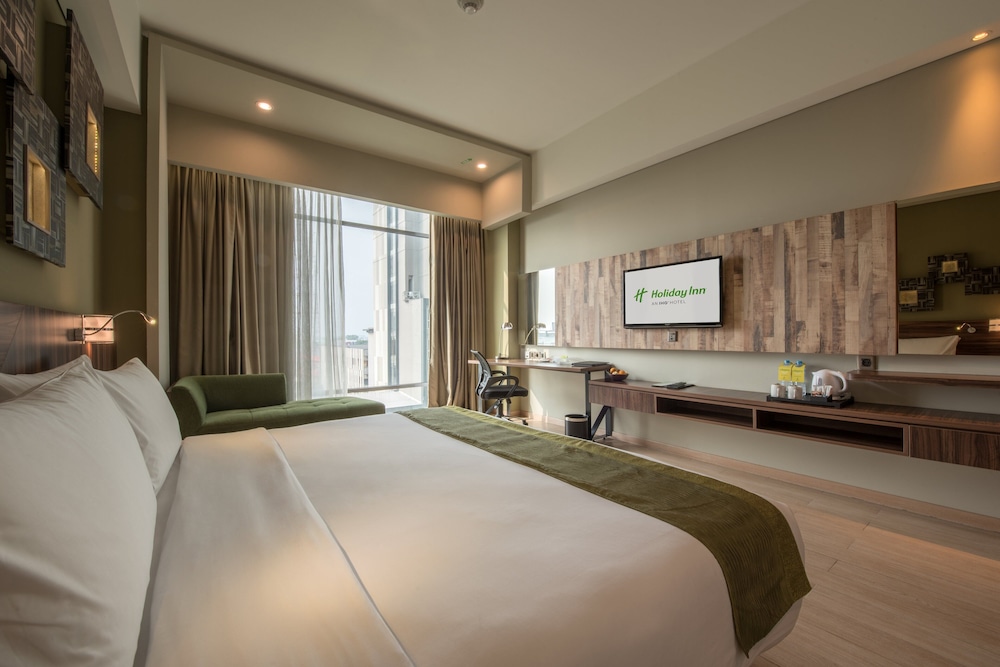Holiday Inn Cikarang Jababeka 12/54