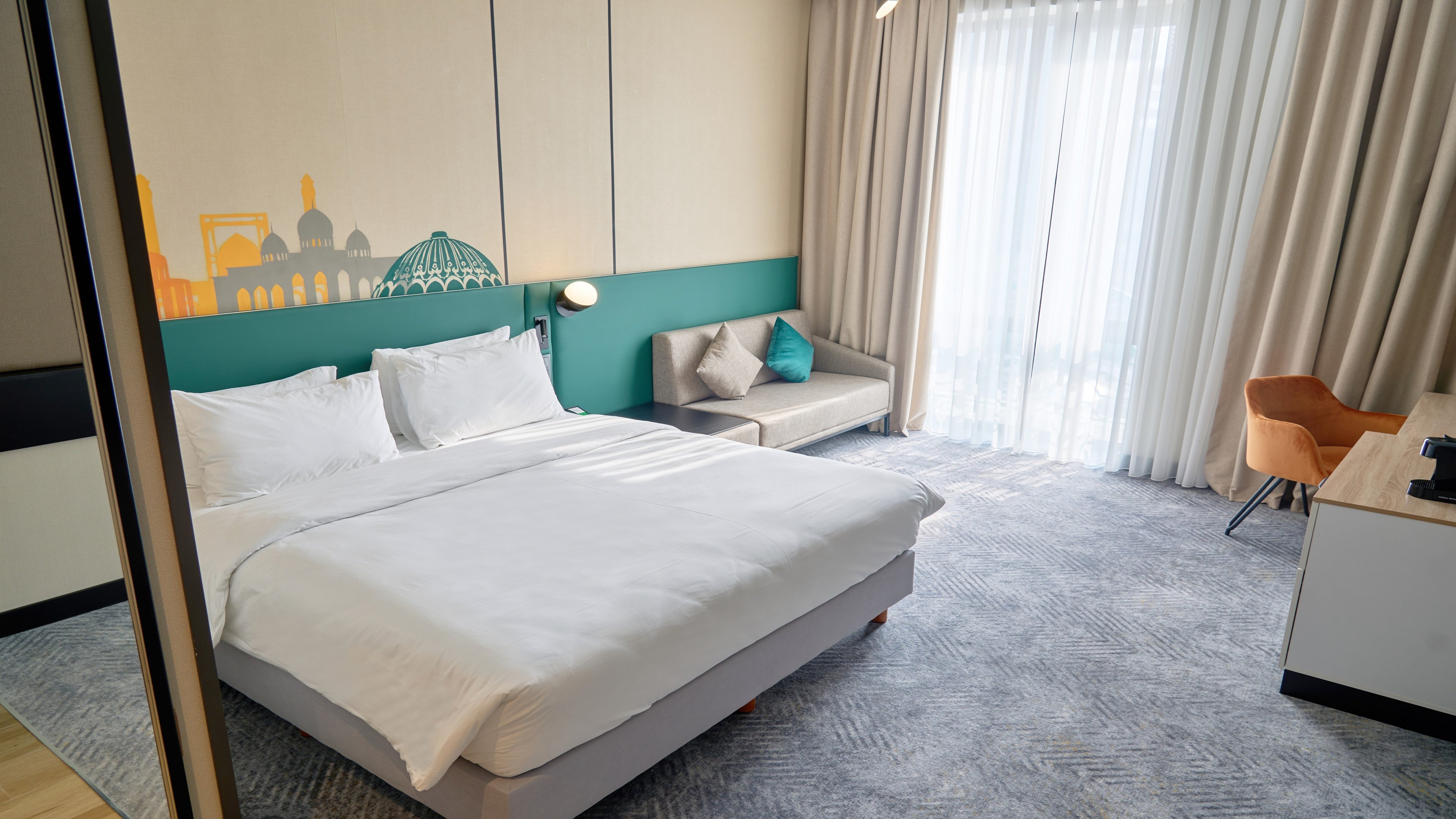 Holiday Inn Tashkent City 12/50