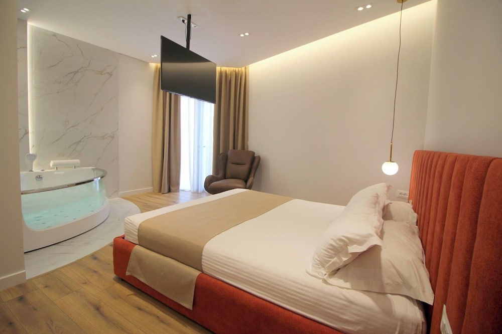Hotel Strora 16/50