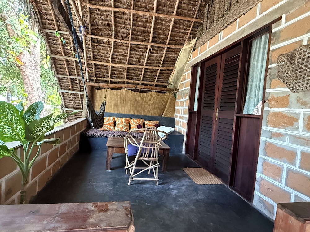 Mbuyuni Beach Village 16/83