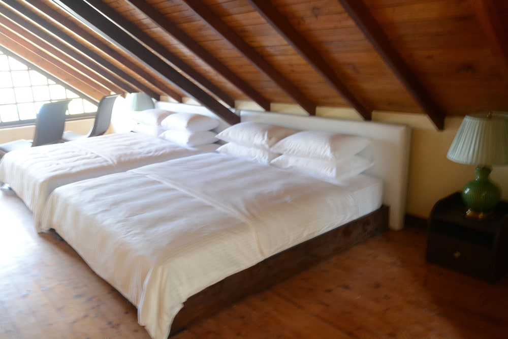 Tea Fields Villa 20/53