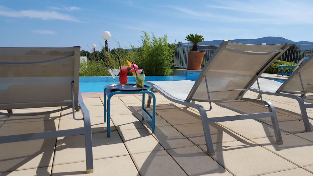 Ibis La Ciotat 7/74