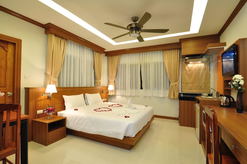 Green Harbor Hotel And Service Apartment 26/67