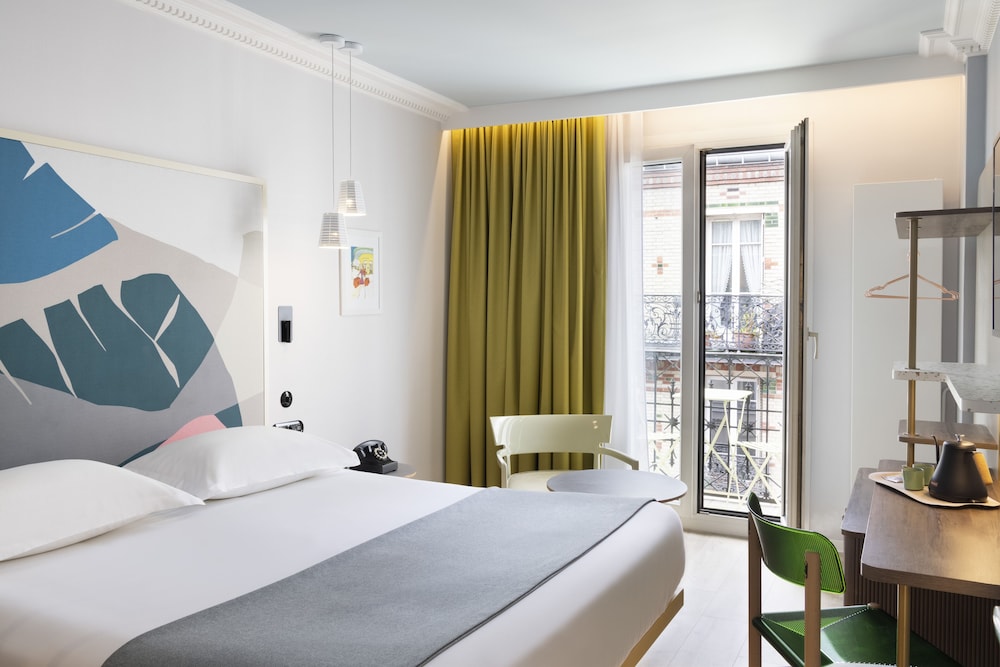 COMFORT, DOUBLE BED