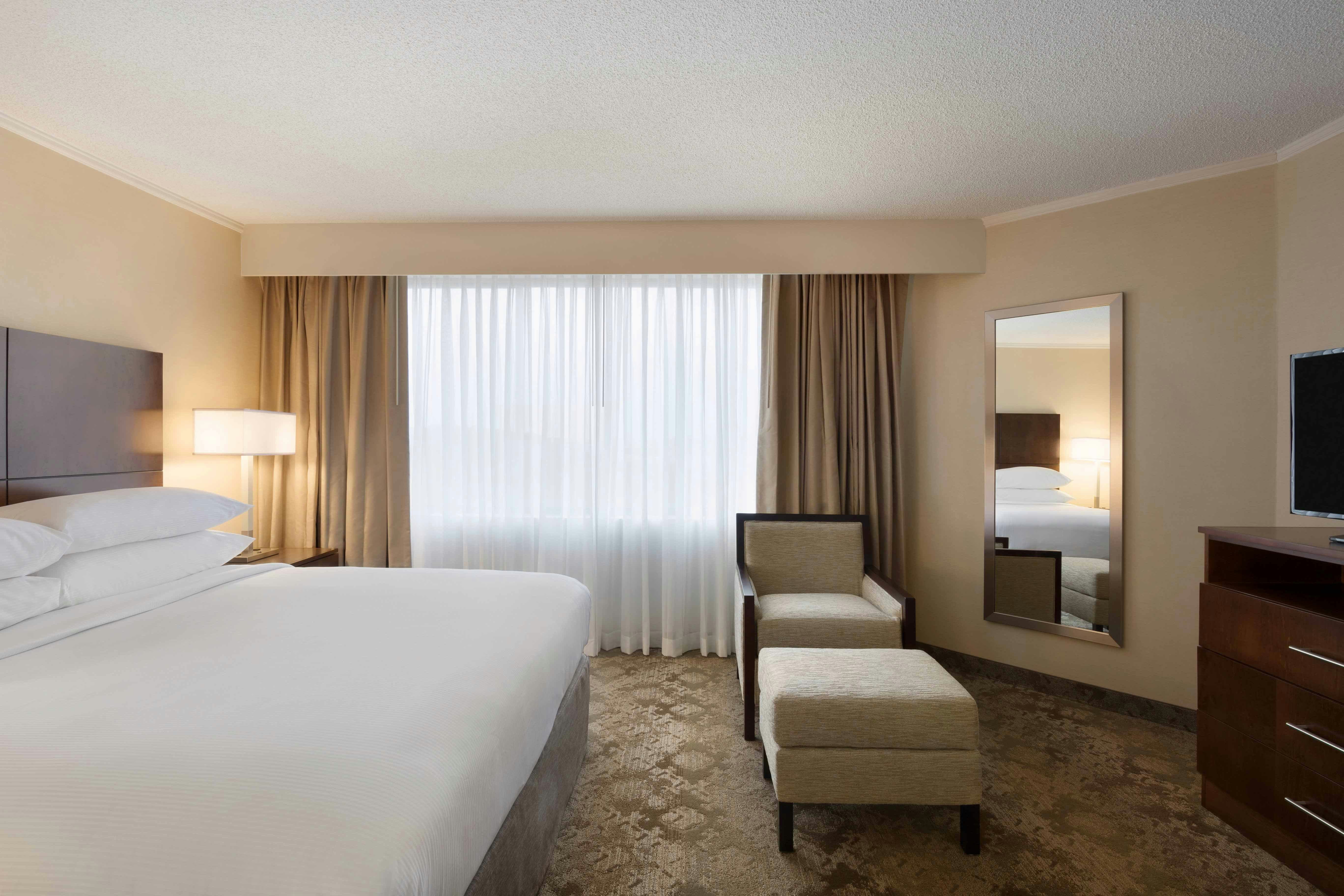 Embassy Suites By Hilton Baltimore At Bwi Airport 9/63