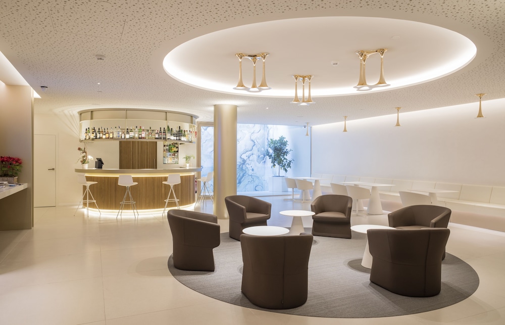 Lleo Hotel 25/40