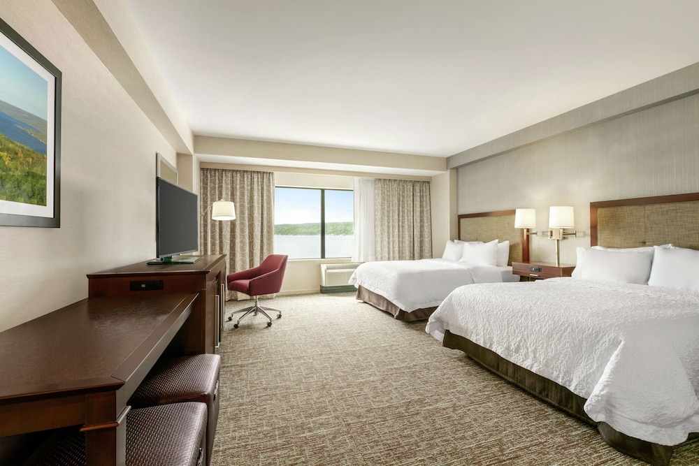 Hampton Inn Penn Yan 13/41
