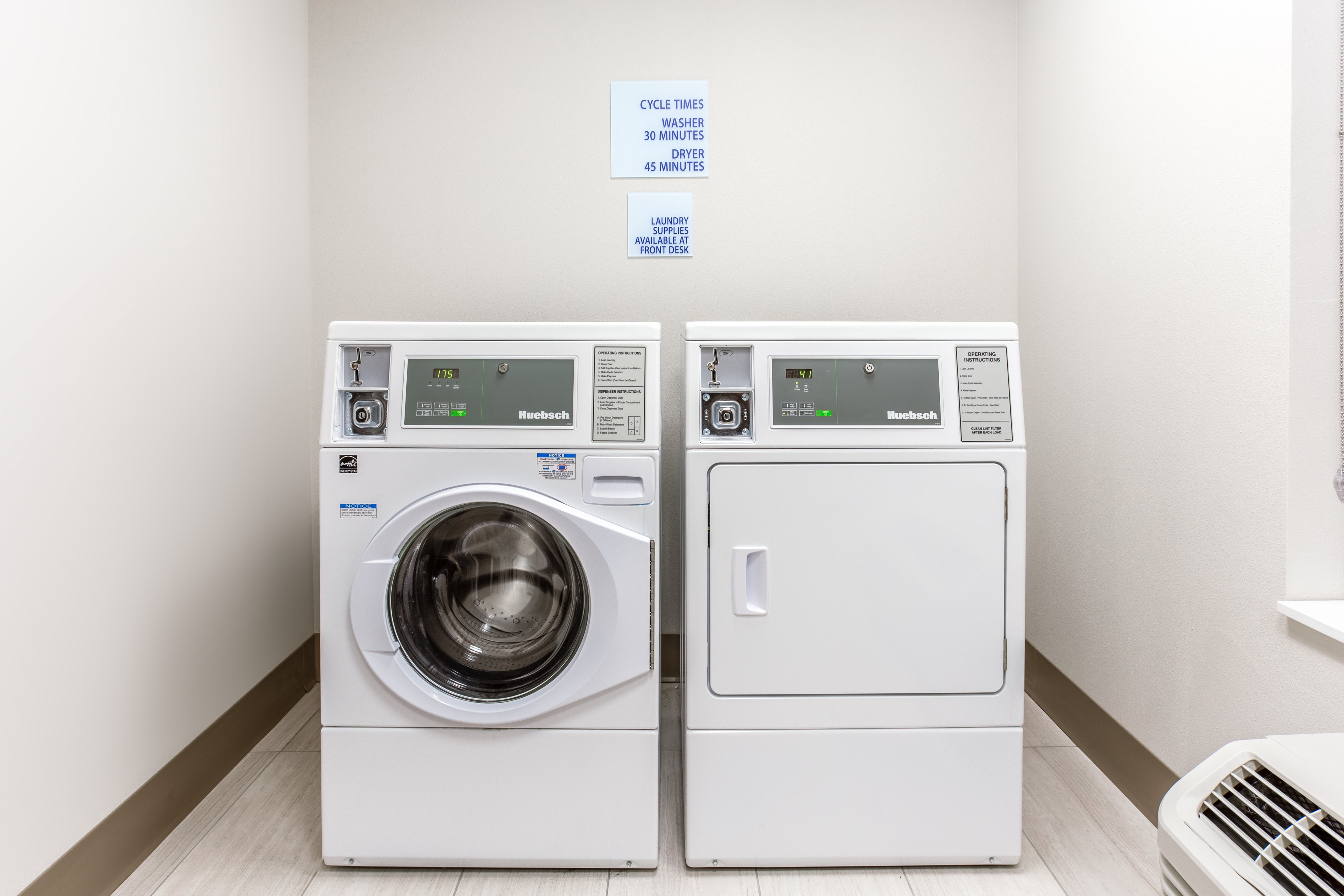 Holiday Inn Express & Suites Ottawa 33/50