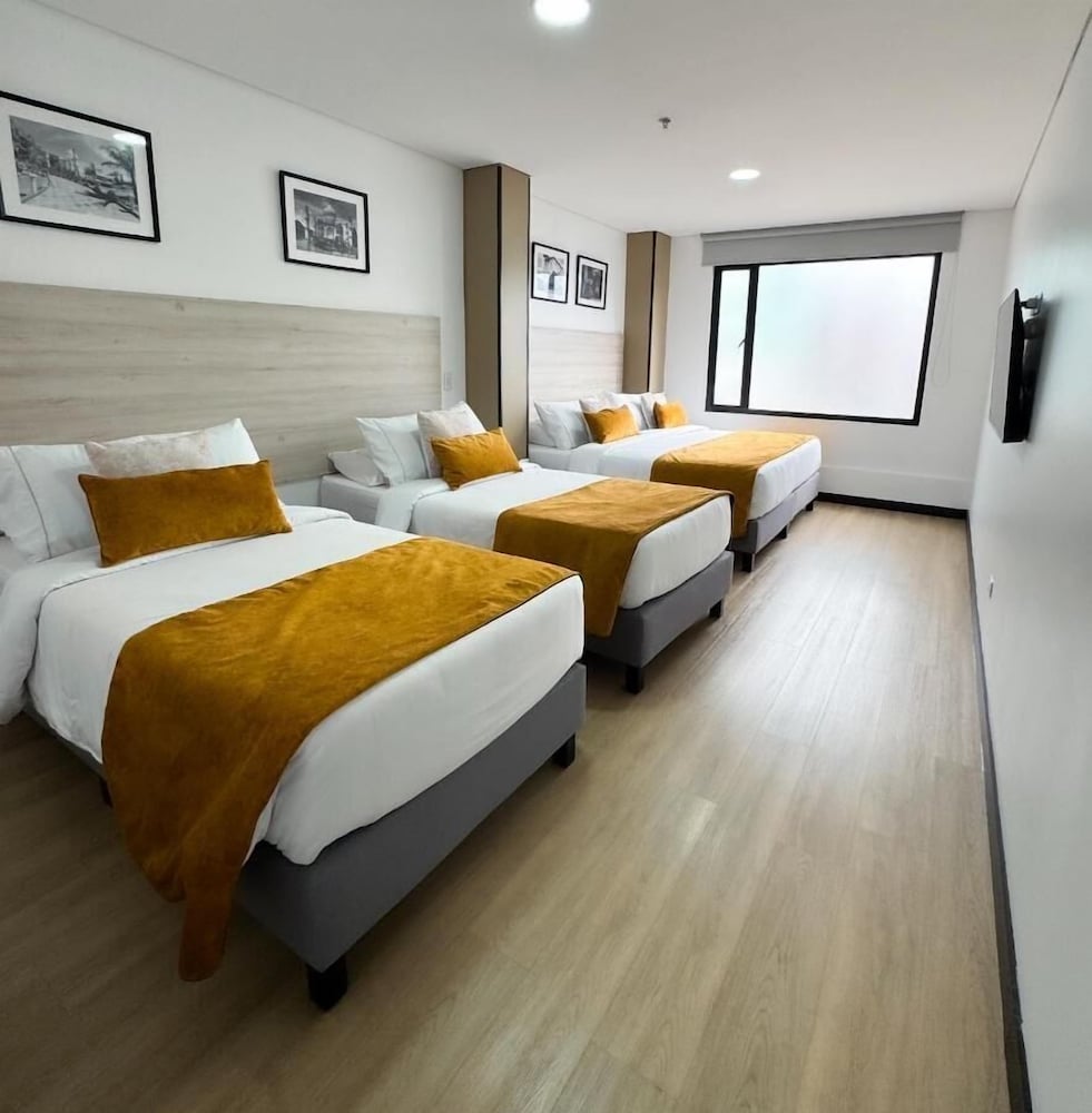 Hotel WLH Gold Bogota 4/17
