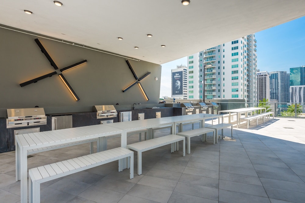 Sentral Alea Miami 7/58