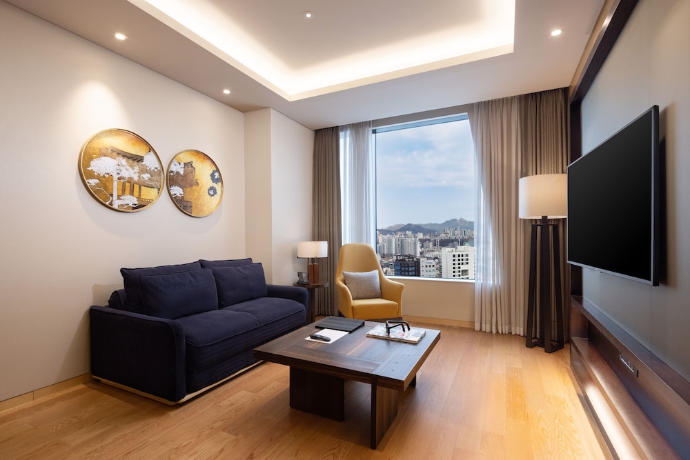 Grand Mercure Ambassasdor Hotel and Residences Seoul Yongsan 50/71
