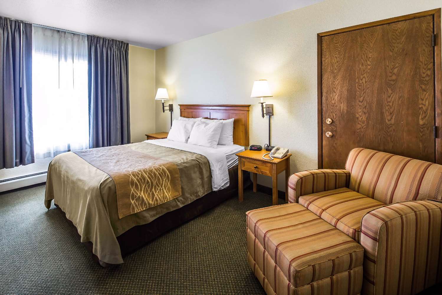 Quality Inn Kodiak, AK 2/9