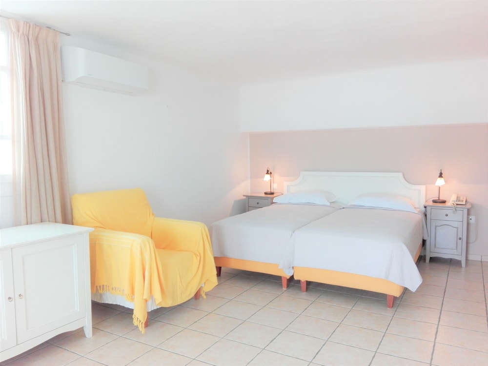 Deliades Hotel 22/29