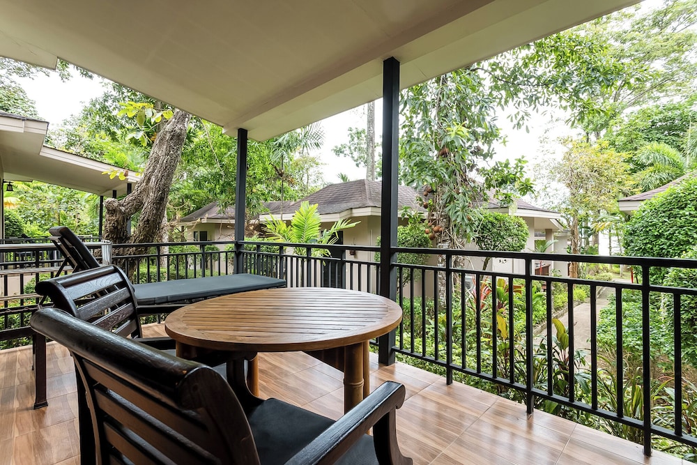 Anda Lanta Resort 58/74