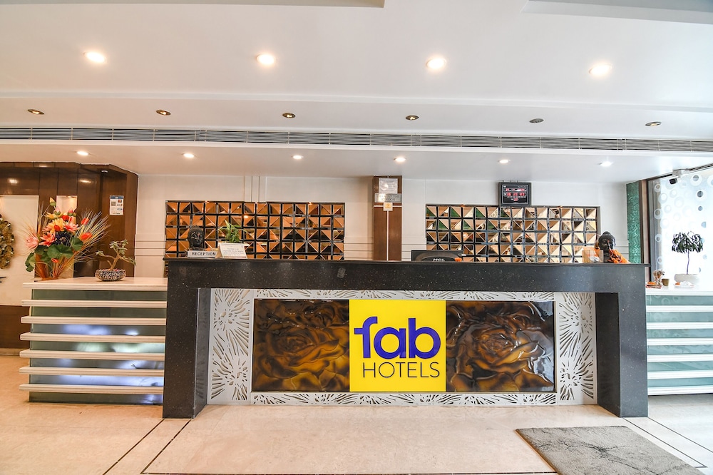 Hotel Raj Residency 4/35