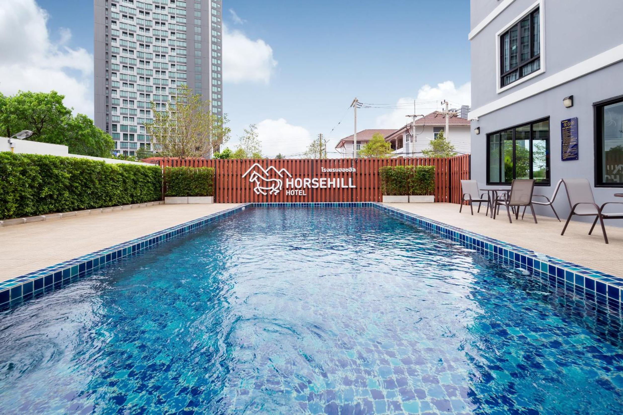 Horsehill Hotel Sriracha 22/25