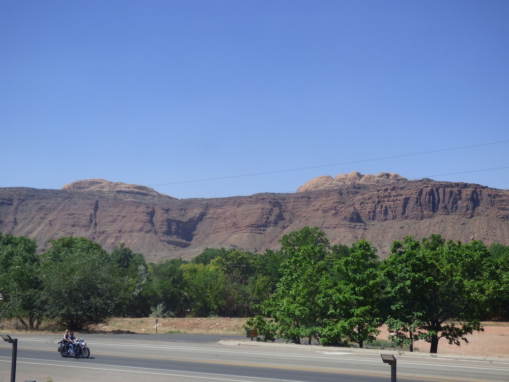 Moab Gateway Inn 8/34