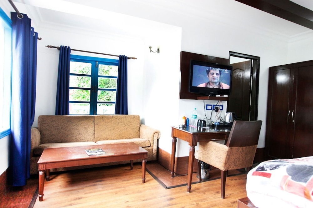Manu Maharani Regency 26/50