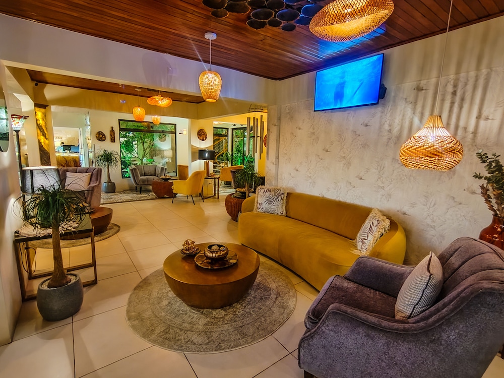 Monteverde Rustic Lodge 25/50