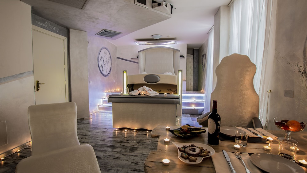 Albergo Butterfly 7/63