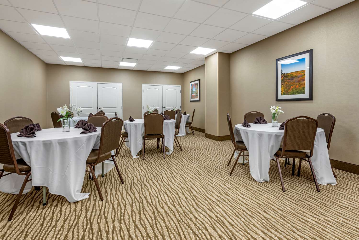 Comfort Inn Brewster 15/23
