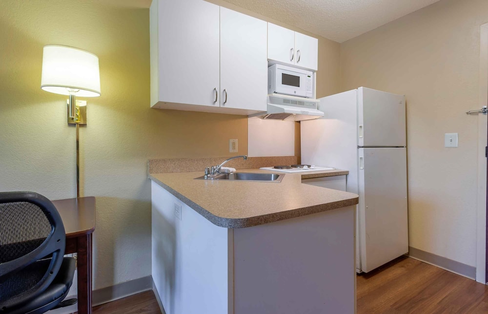 Extended Stay America Mt. Olive - Budd Lake 33/55