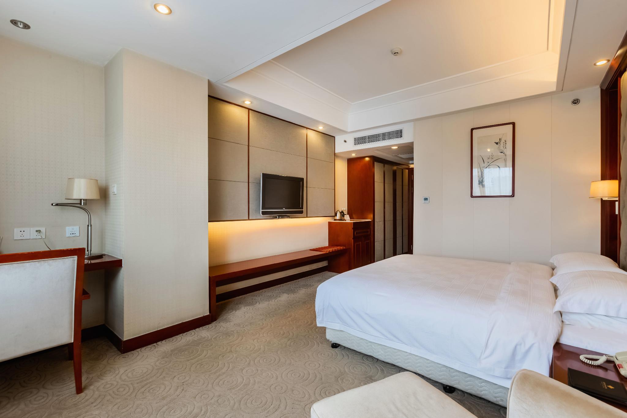 Jinyuan Jinling Plaza 14/63