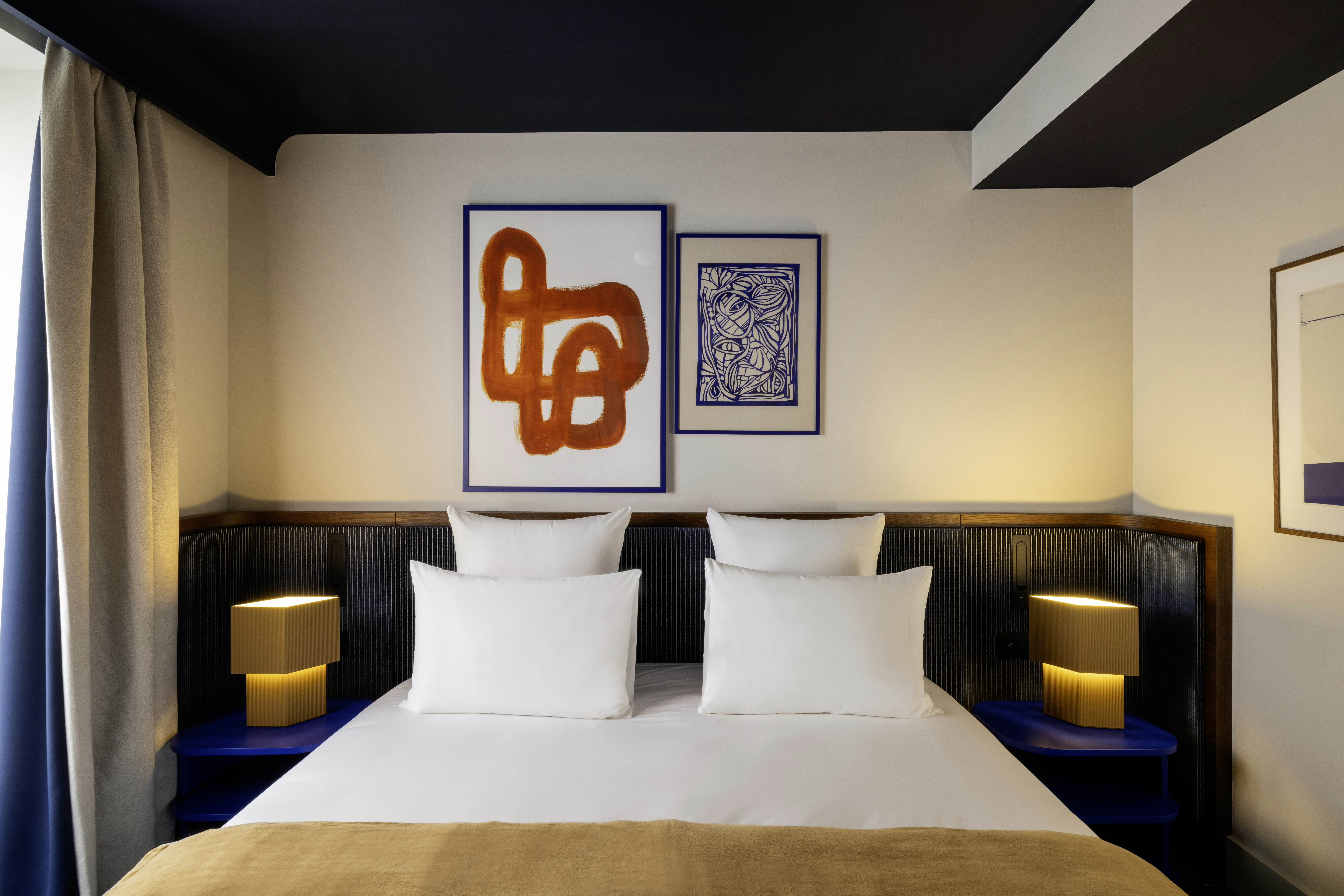 Cristal Champs Elysees Hotel 9/47