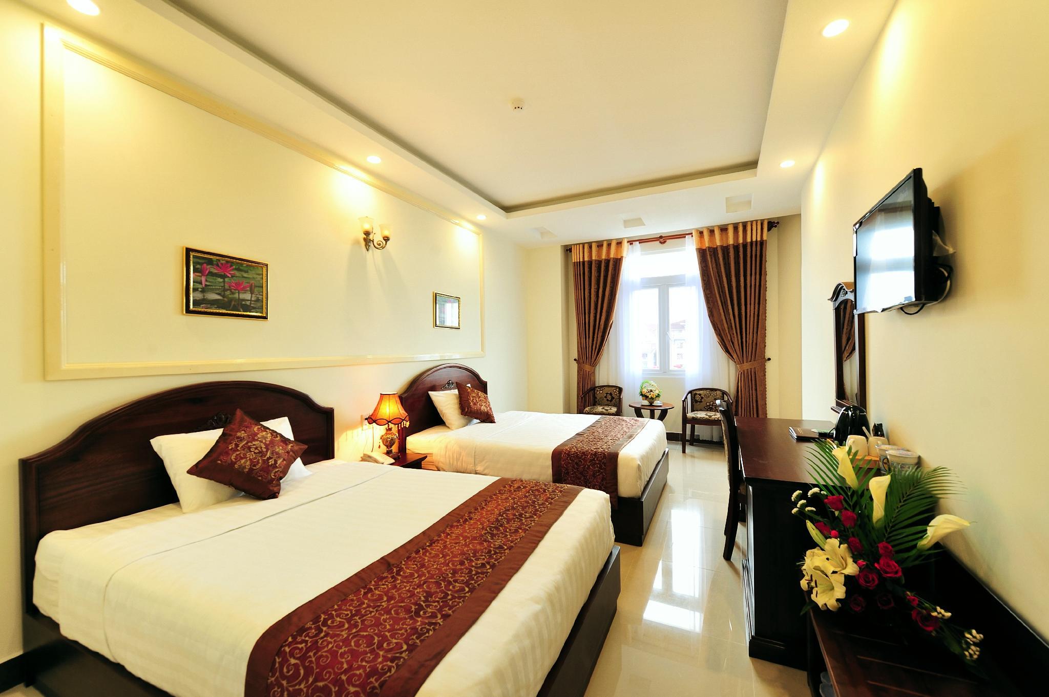 Marguerite Hotel 20/95