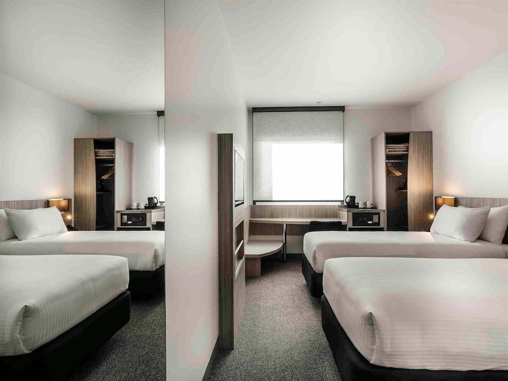 Ibis Mackay 14/67