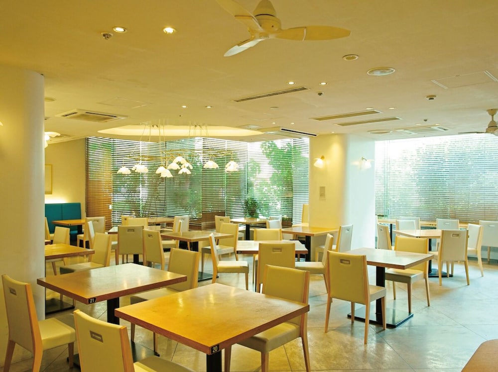 Hotel Plaza Osaka 37/46