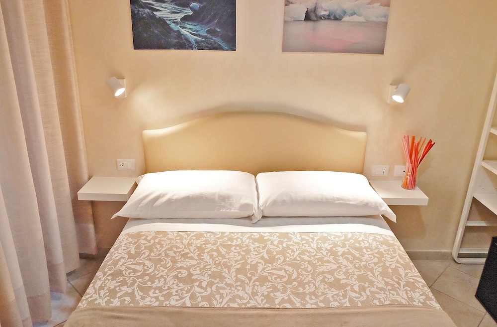 Re Monti Guesthouse 5/35