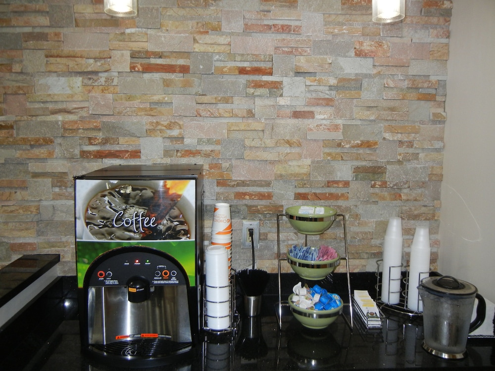 Quality Inn Holland - Toledo 28/31