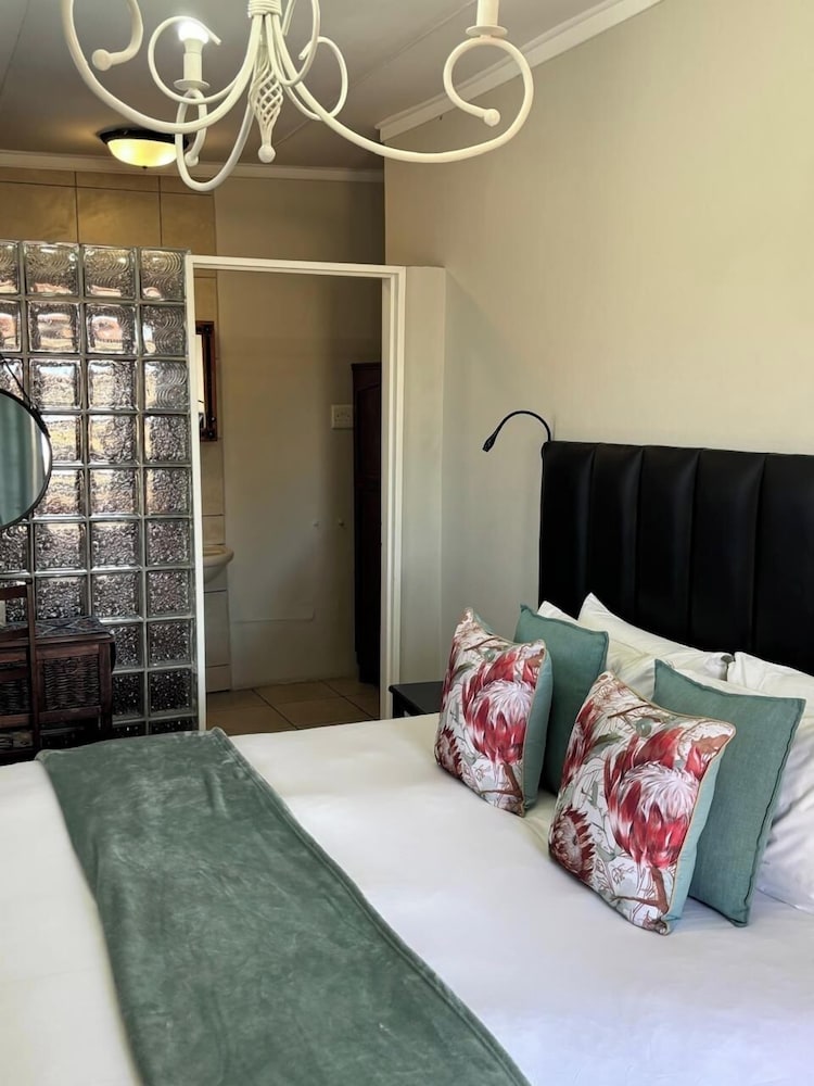 Angels Haven Guesthouse 25/49