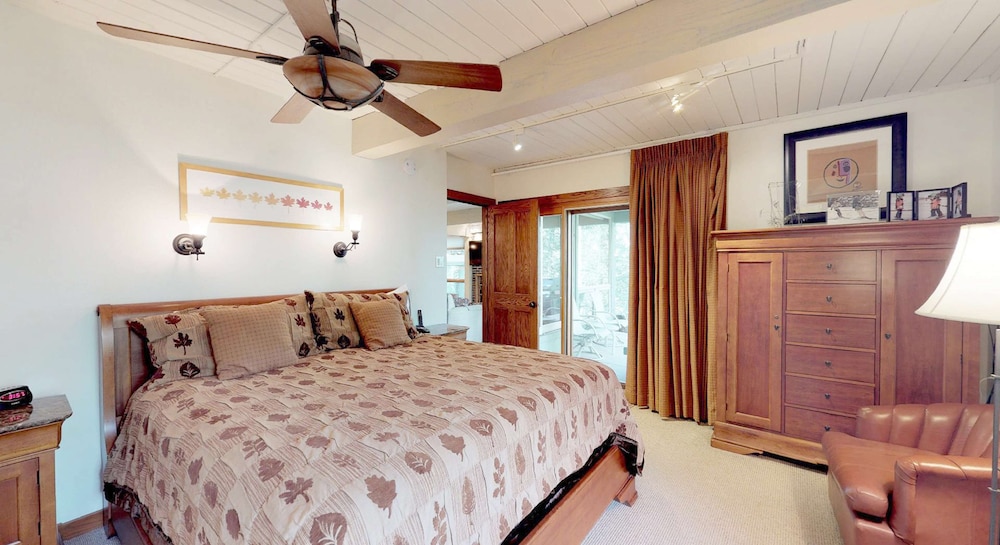 Top of the Village - Destination Hotels & Resorts 9/56