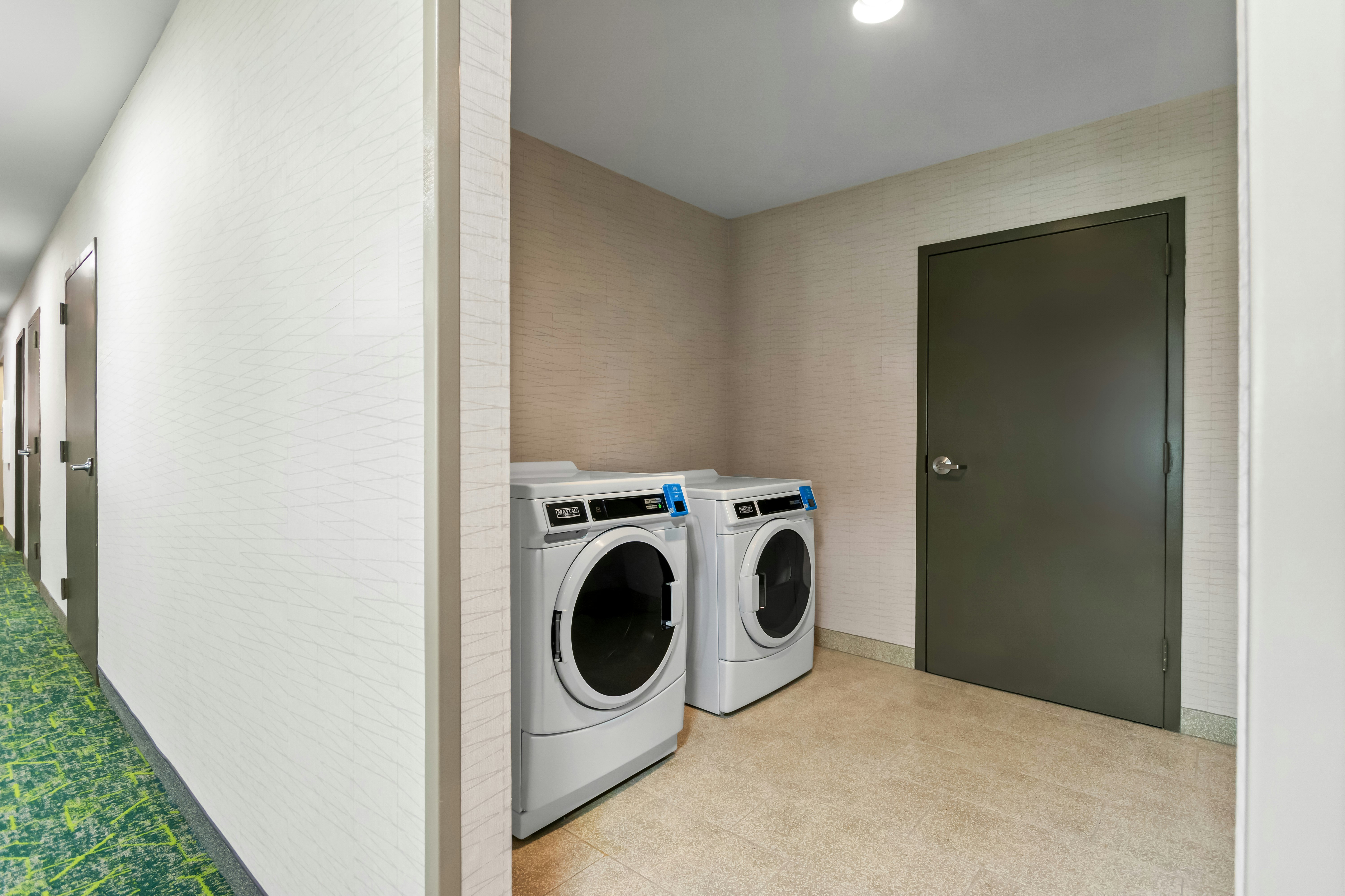 Spark by Hilton Bardstown 28/49