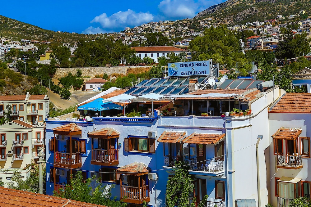 Zinbad Hotel 43/51