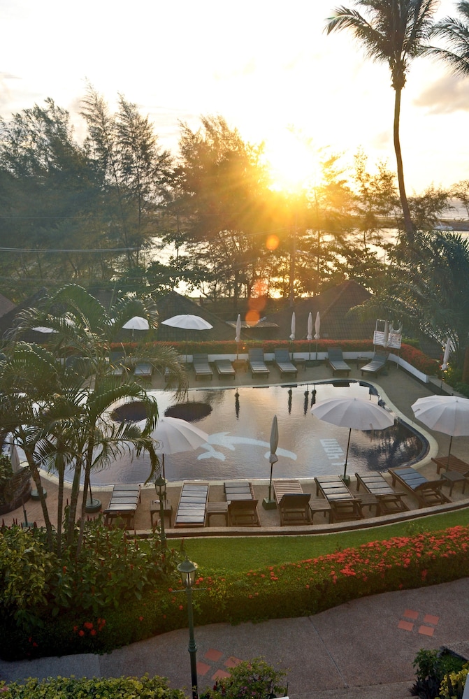 Best Western Phuket Ocean Resort 48/50