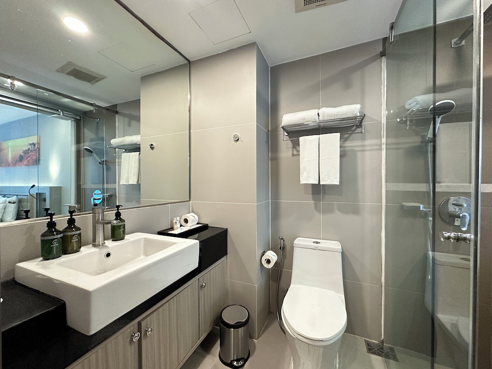 Clarian Hotel Beach Patong 49/49