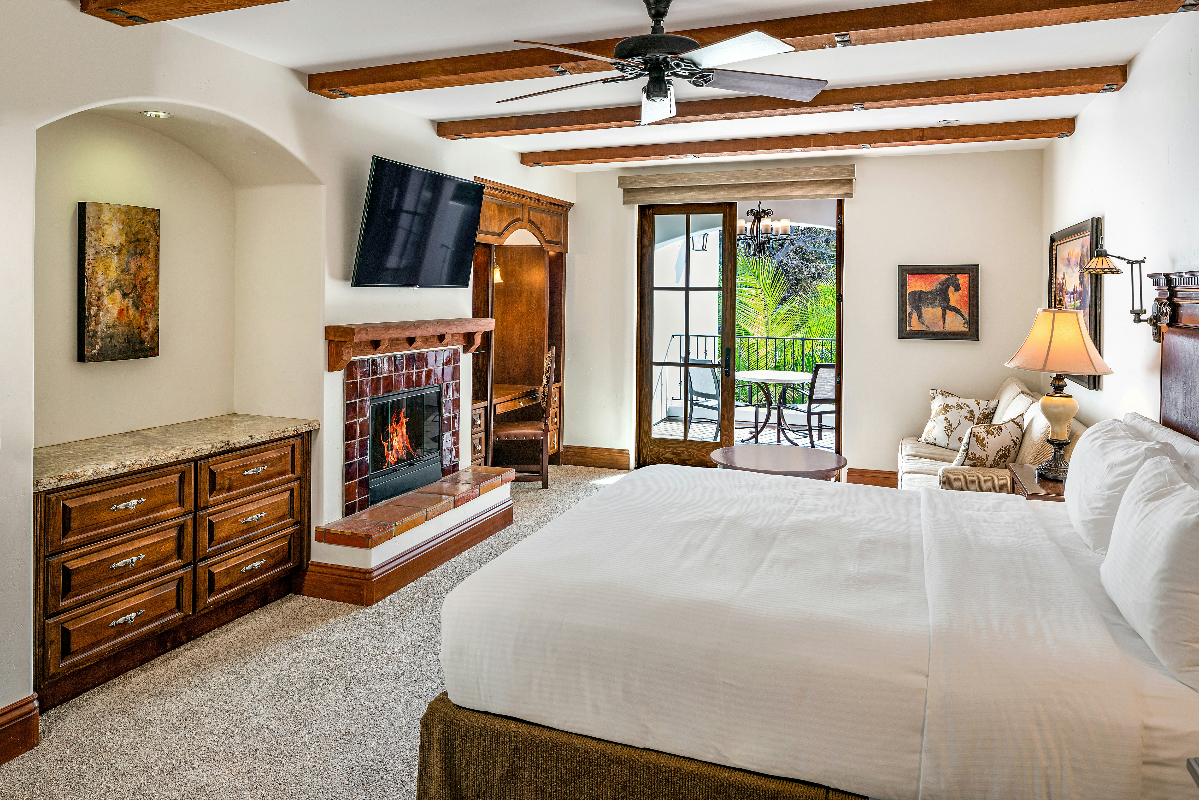 Deluxe, Studio, Villa, King Bed