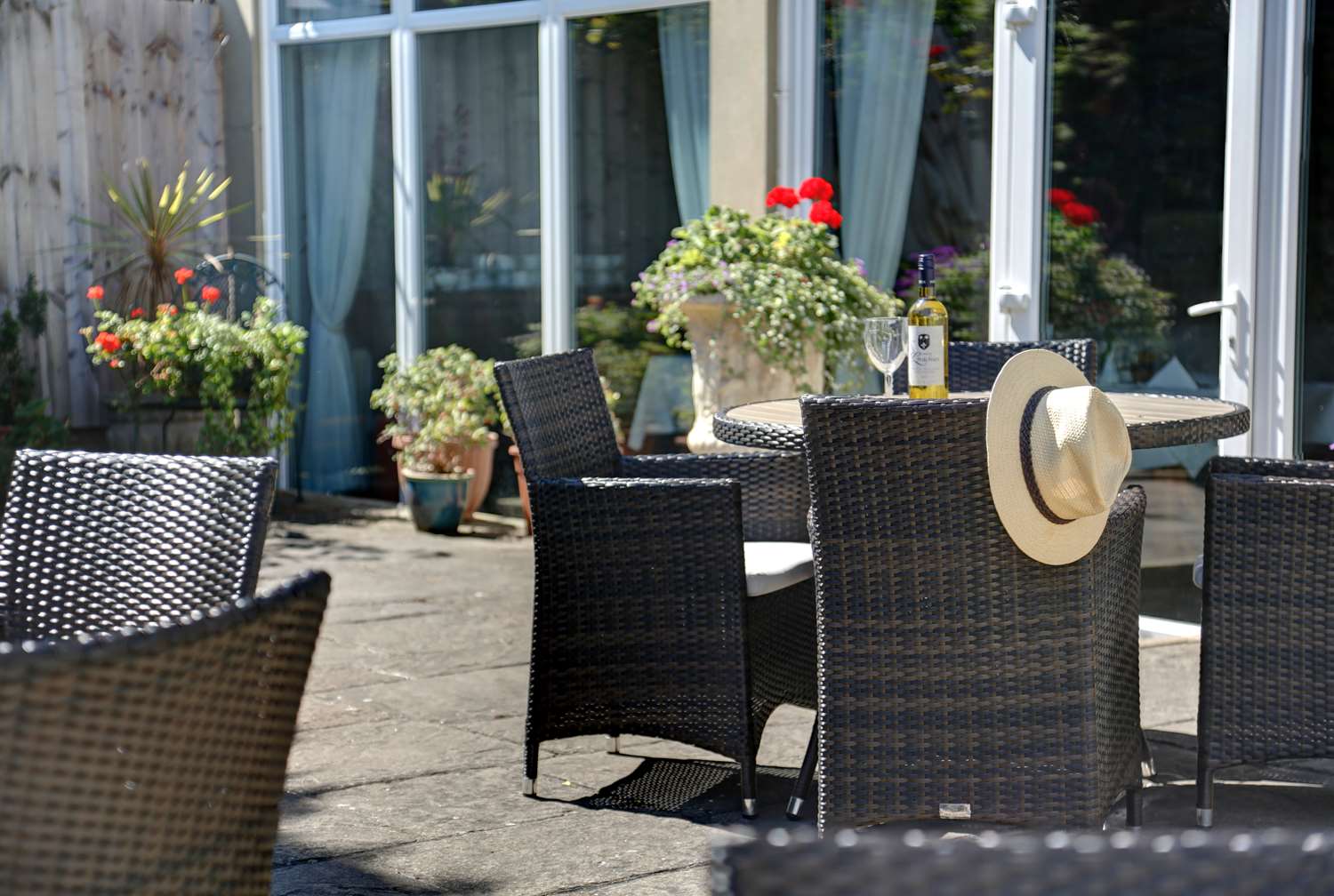 Brook Hotel, Felixstowe 13/16
