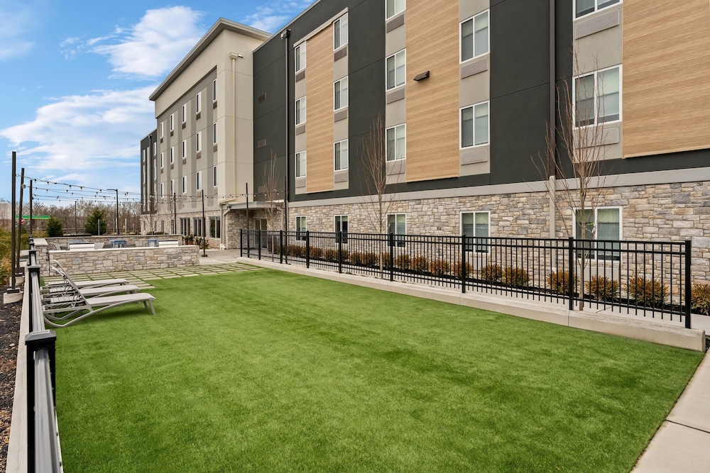 Everhome Suites Somerset - South Brunswick 47/50
