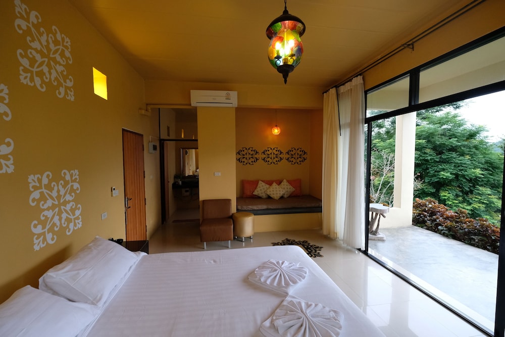 Hi - Scene Resort 39/69