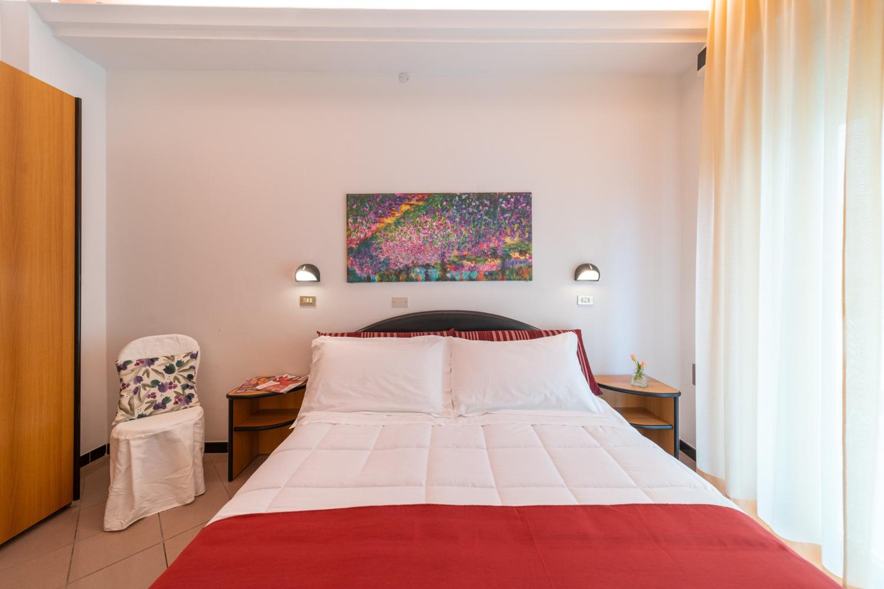 Hotel Ancora 16/40